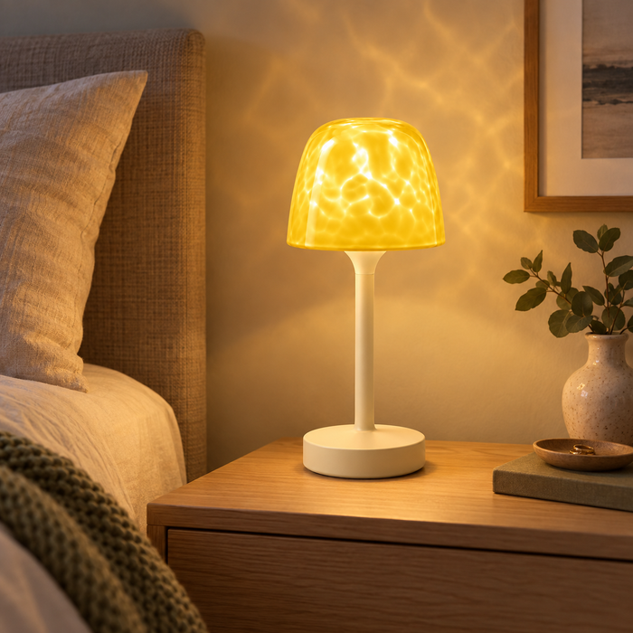 Lampe Sans Fil Rechargeable Projection Vagues — ONDINE — mise en situation naturelle