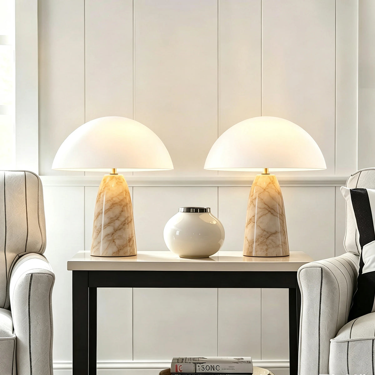Lampe à Poser Dôme Métal Noir Effet Marbre — COUPOLE
