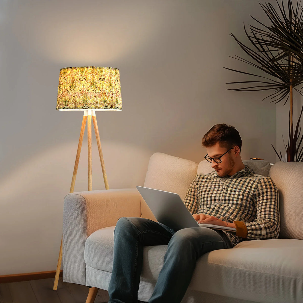 Lampadaire Trépied Bois Abat-Jour Blanc 146 cm — TRÉPIED